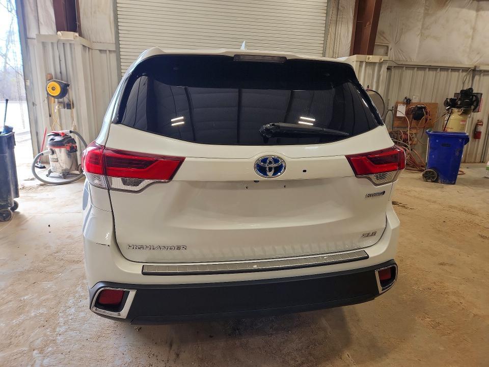2019 Toyota Highlander Hybrid xle