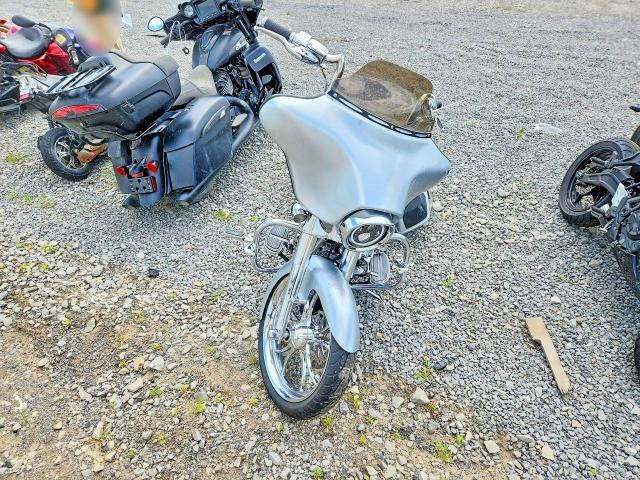 2010 Harley-Davidson Flhx