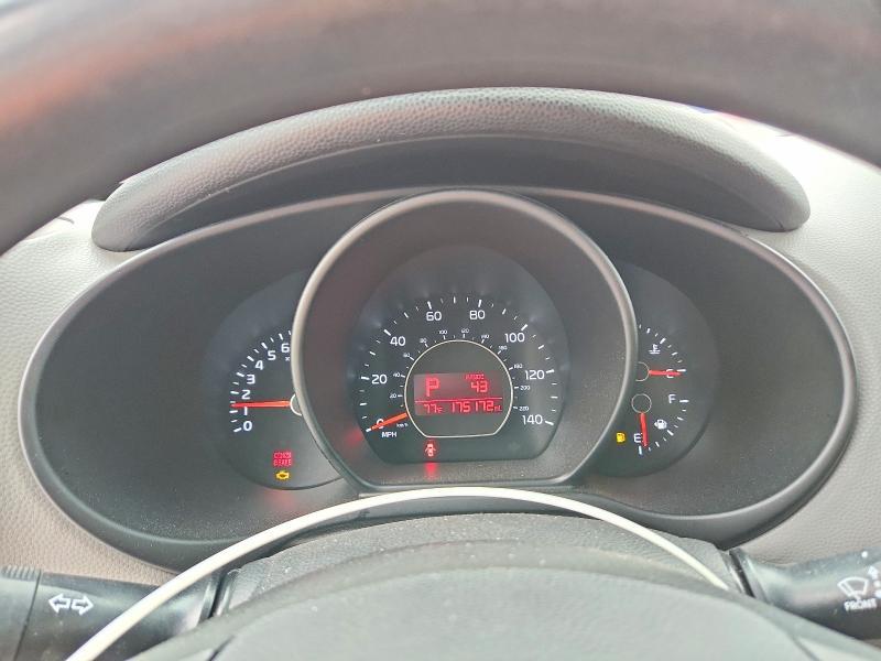 2015 KIA Soul Base