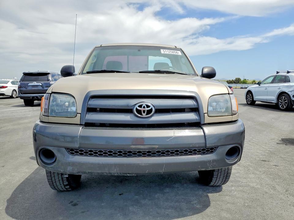 2003 Toyota Tundra Base
