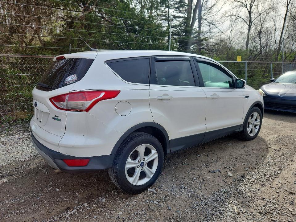 2014 Ford Escape se