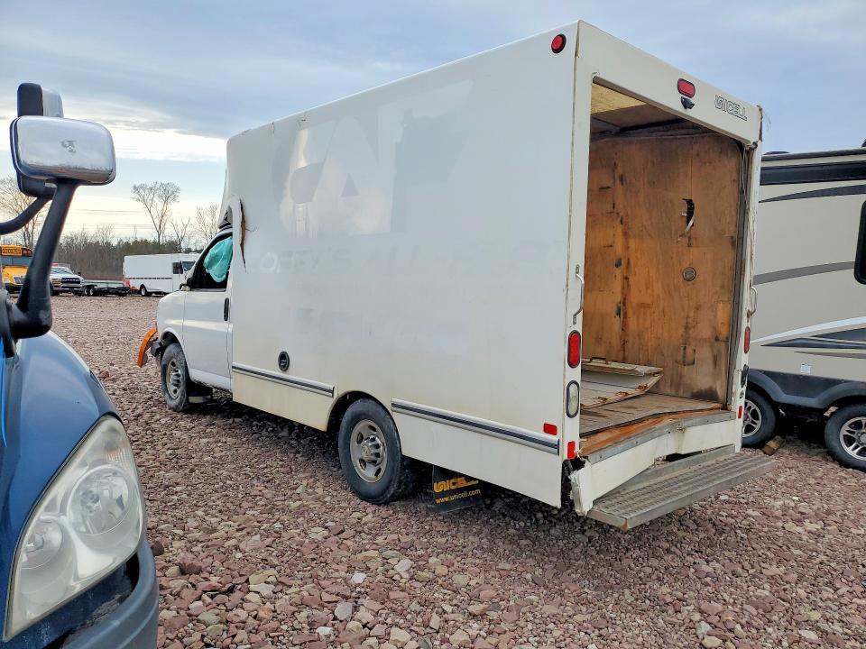 2017 Chev Rolet Express Delivery Truck