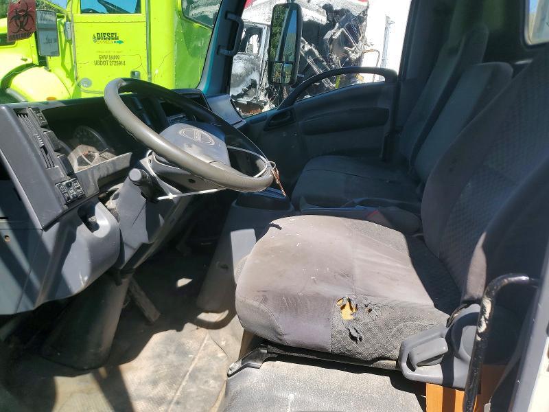 2012 Isuzu NPR HD BOX Truck