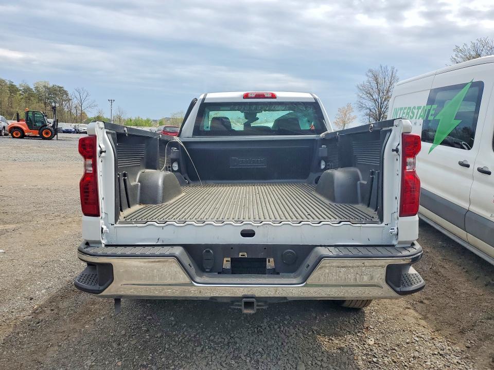 2025 Chevrolet Silverado C1500