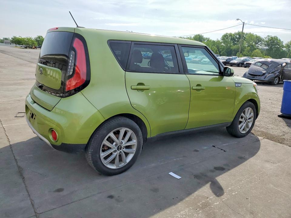2017 KIA Soul +