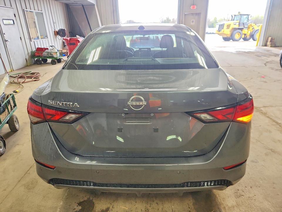 2022 Niss Sentra sv