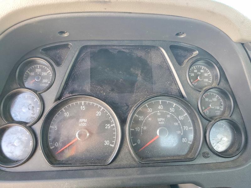 2018 Peterbilt 579 Semi Truck
