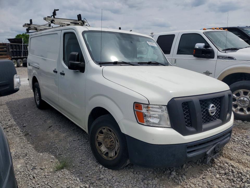 2018 Nissan NV 1500 SV