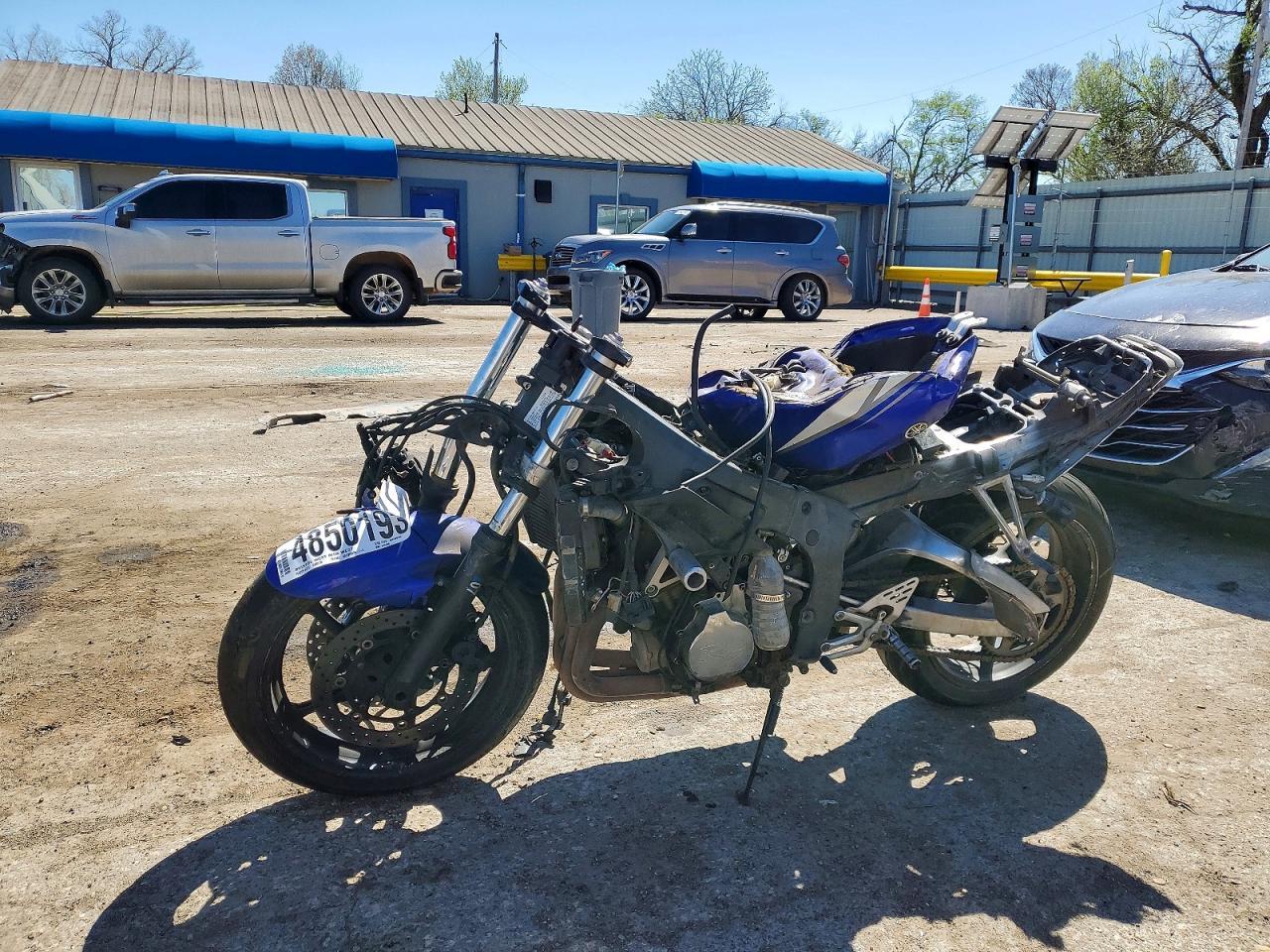 2004 Yamaha YZFR6 L