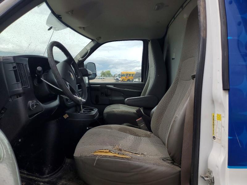 2015 Chev Rolet Express BOX Truck