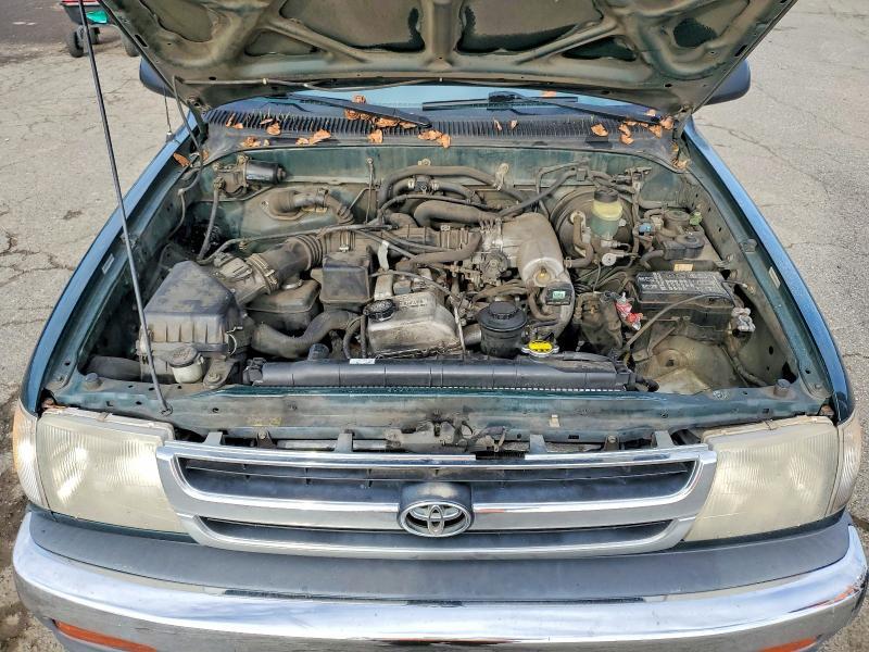 2000 Toyota Tacoma Base