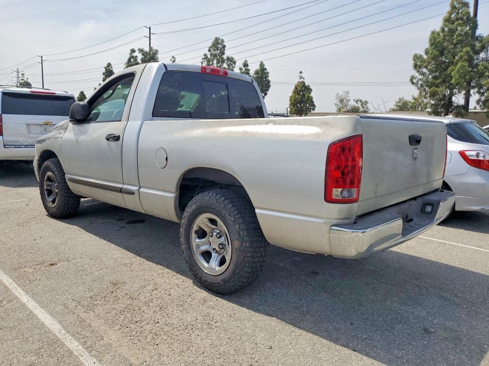 2005 Dodge Ram 1500 st