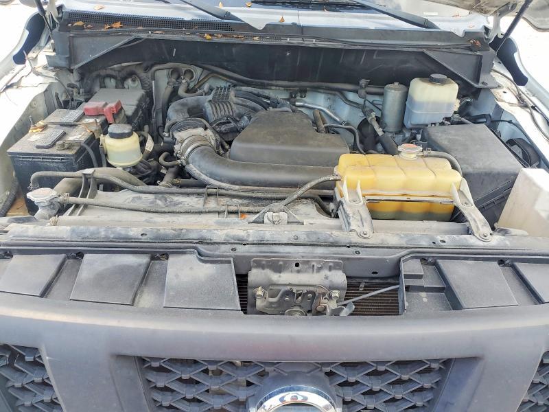 2015 Niss AN NV 1500 Utility / Service Van