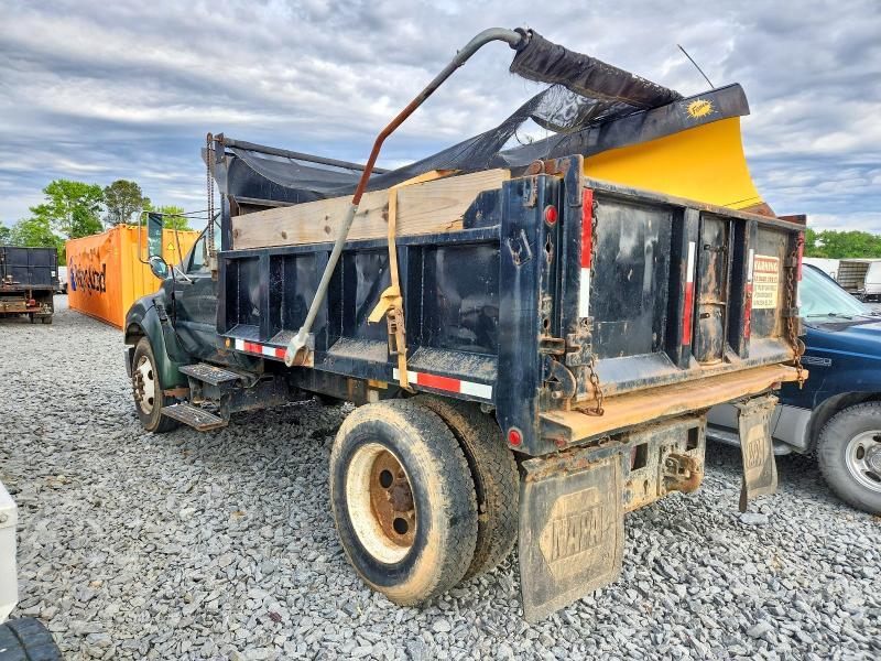 2005 Ford F650 Super Duty Dump Truck