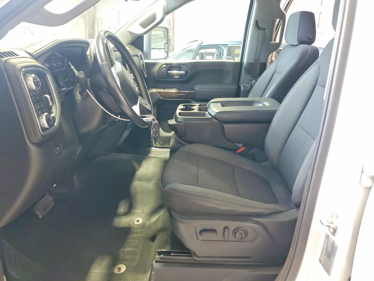 2022 GMC Sierra K2500 SLE
