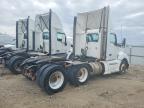 2014 Kenworth T680 Semi Truck