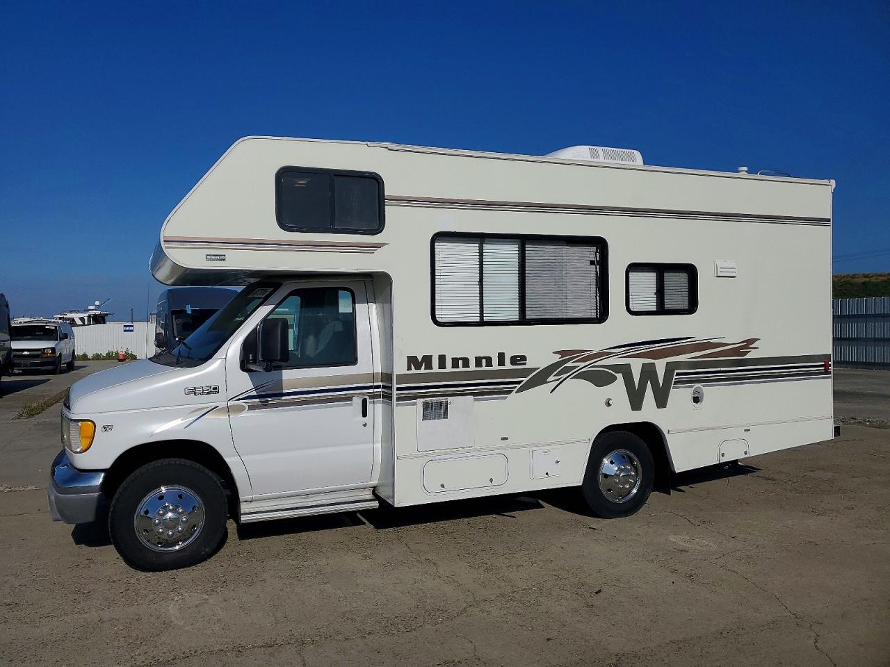 2001 Ford Minnie RV