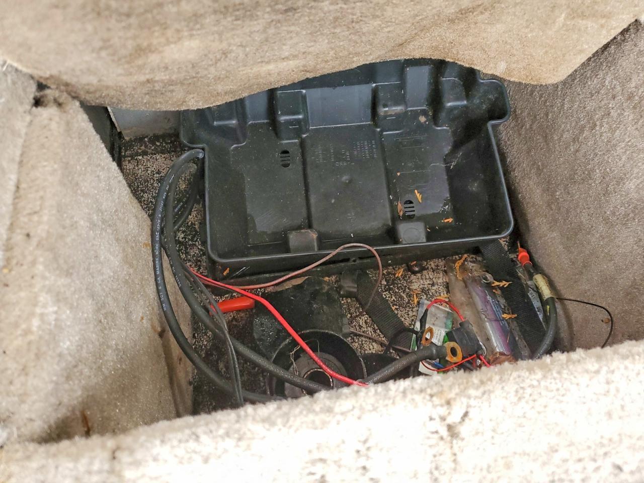 2011 Legend Craft Boat