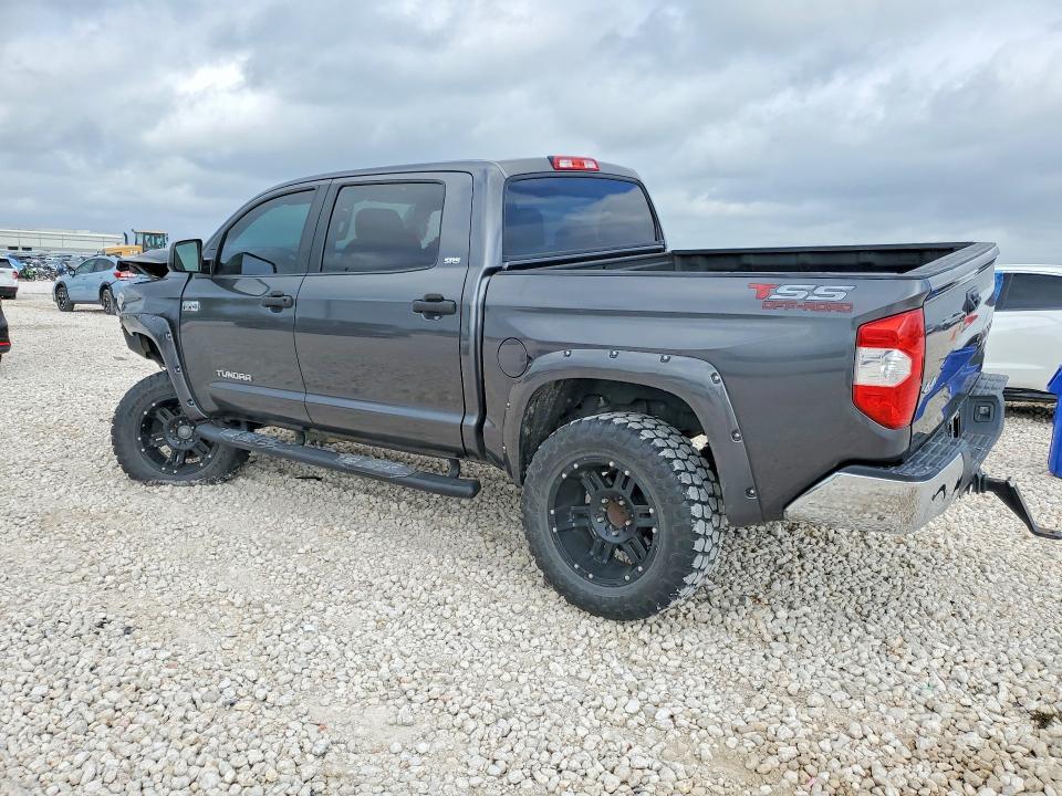 2016 Toyota Tundra SR5