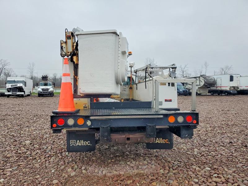2015 Ford F450 Super Duty Bucket Truck