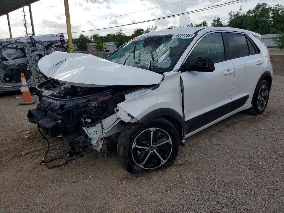 2026 KIA Niro lx