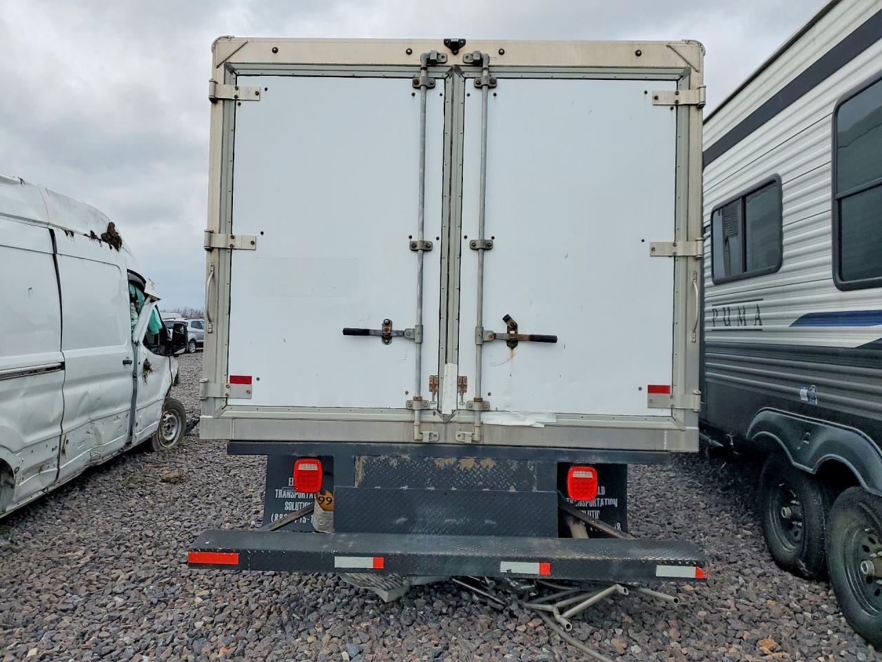 2018 Chev Rolet Express Refrigerated BOX Truck