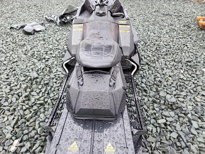 2019 Polaris Axys XC PKG