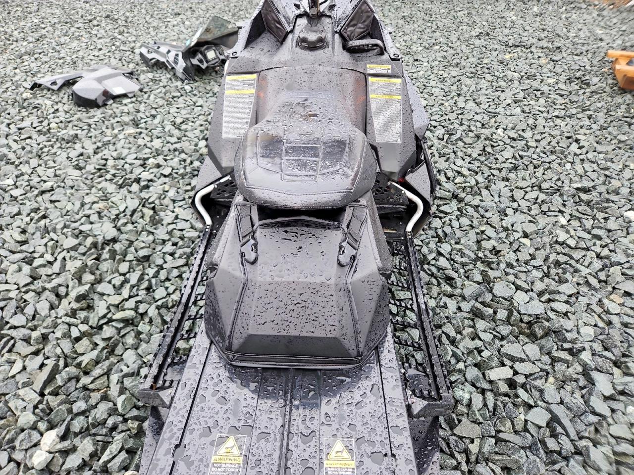 2019 Polaris Axys XC PKG