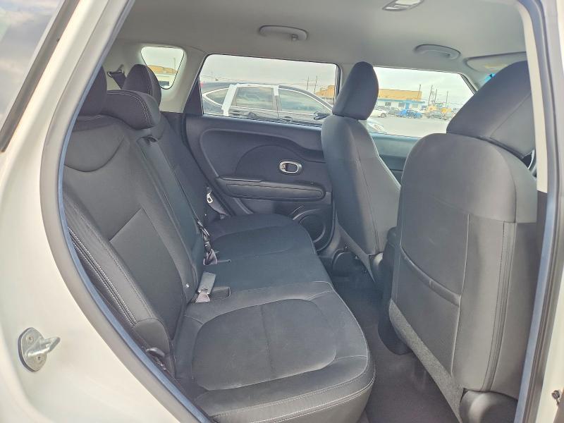 2014 KIA Soul Base