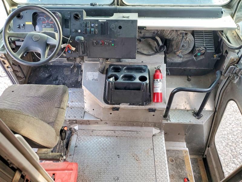 2020 Freigliner 2020 Freightliner MT45 Delivery Truck