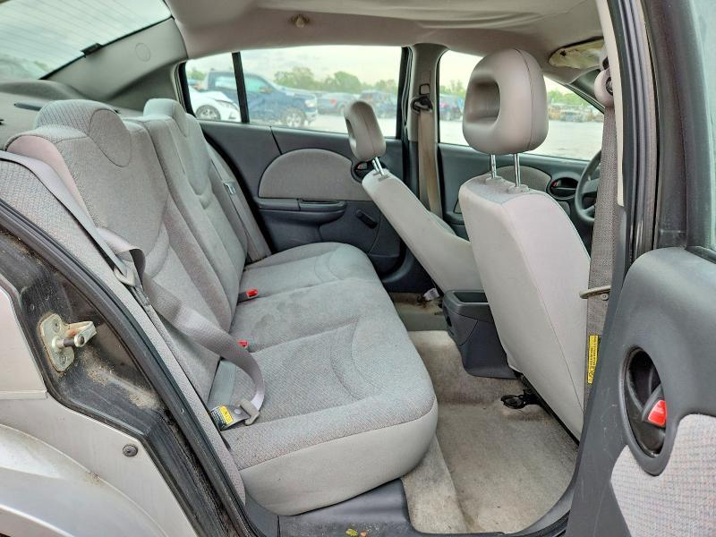 2005 Saturn Ion Level 1