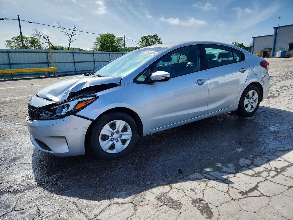 2017 KIA Forte lx