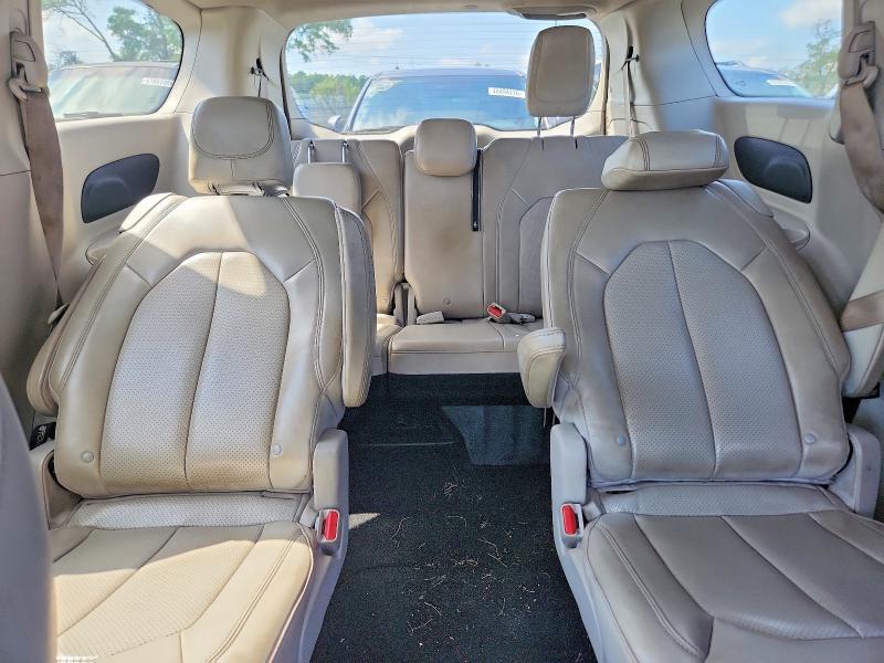 2021 Chrysler Voyager lxi