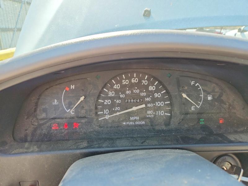 2003 Toyota Tacoma Base