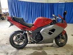 Motos salvage sin ofertas aún a la venta en subasta: 2006 Triumph Sprint ST