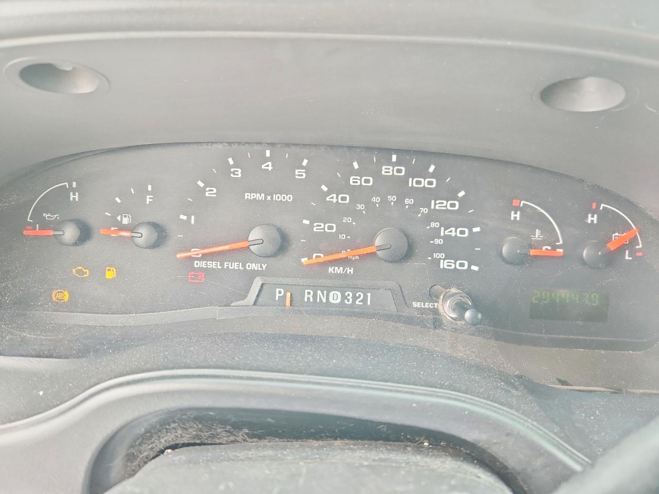 2004 Ford Econoline E450 Super Duty Cutaway Van