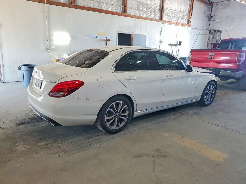 2017 Mercedes-Benz C300