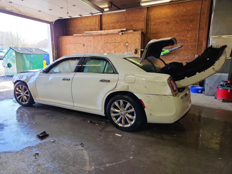 2016 Chrysler 300c