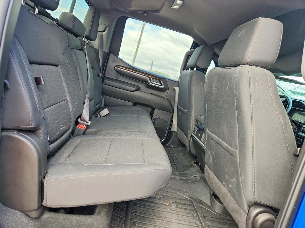 2024 GMC Sierra K1500 Elevation