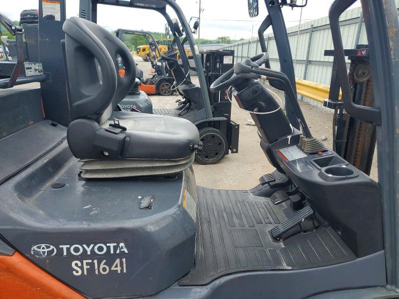 2015 Toyota 8FGCU20