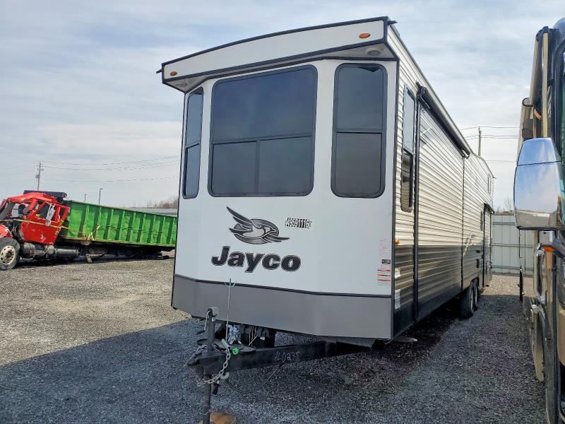 2023 Jayco JAYFL40RBS-Camper