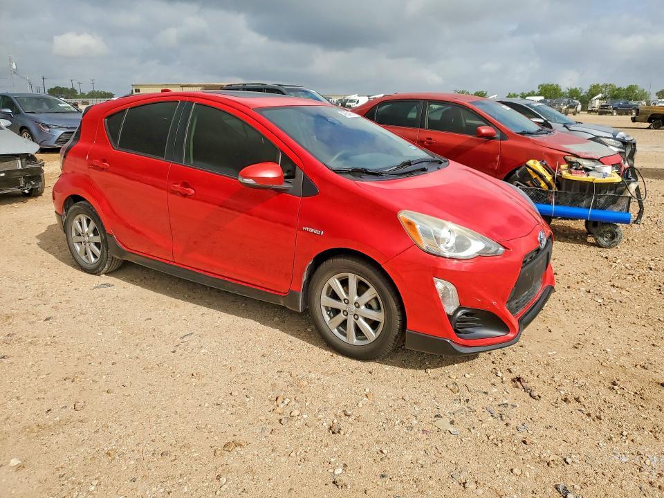 2017 Toyota Prius c Three