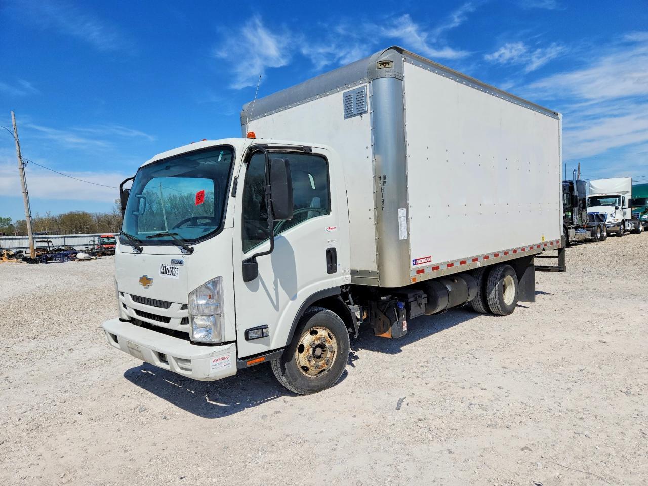 2020 Chevrolet 4500HD BOX Truck