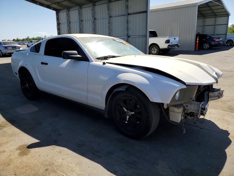 2005 Ford Mustang