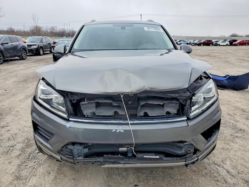 2015 Volkswagen Touareg V6