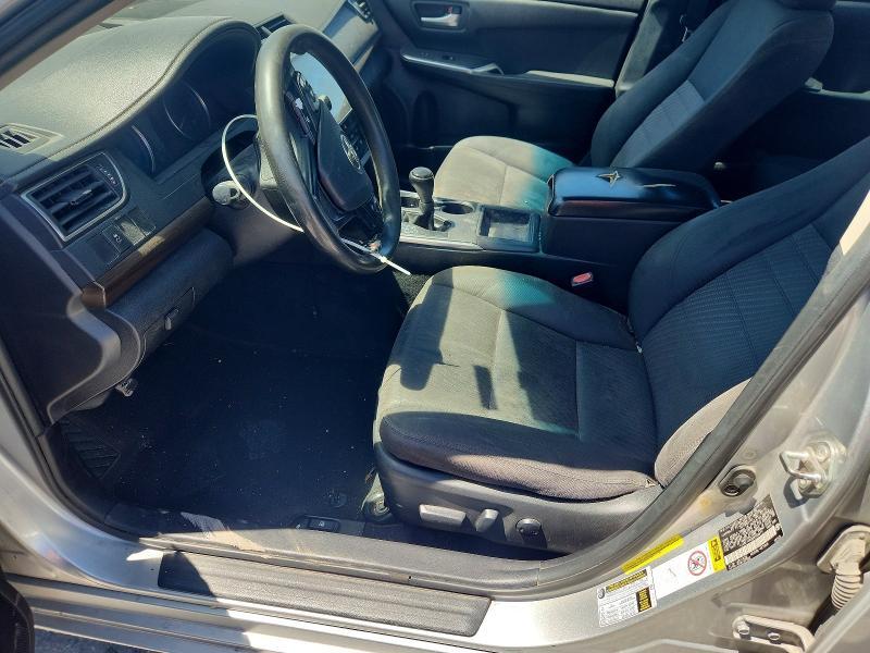 2016 Toyota Camry le