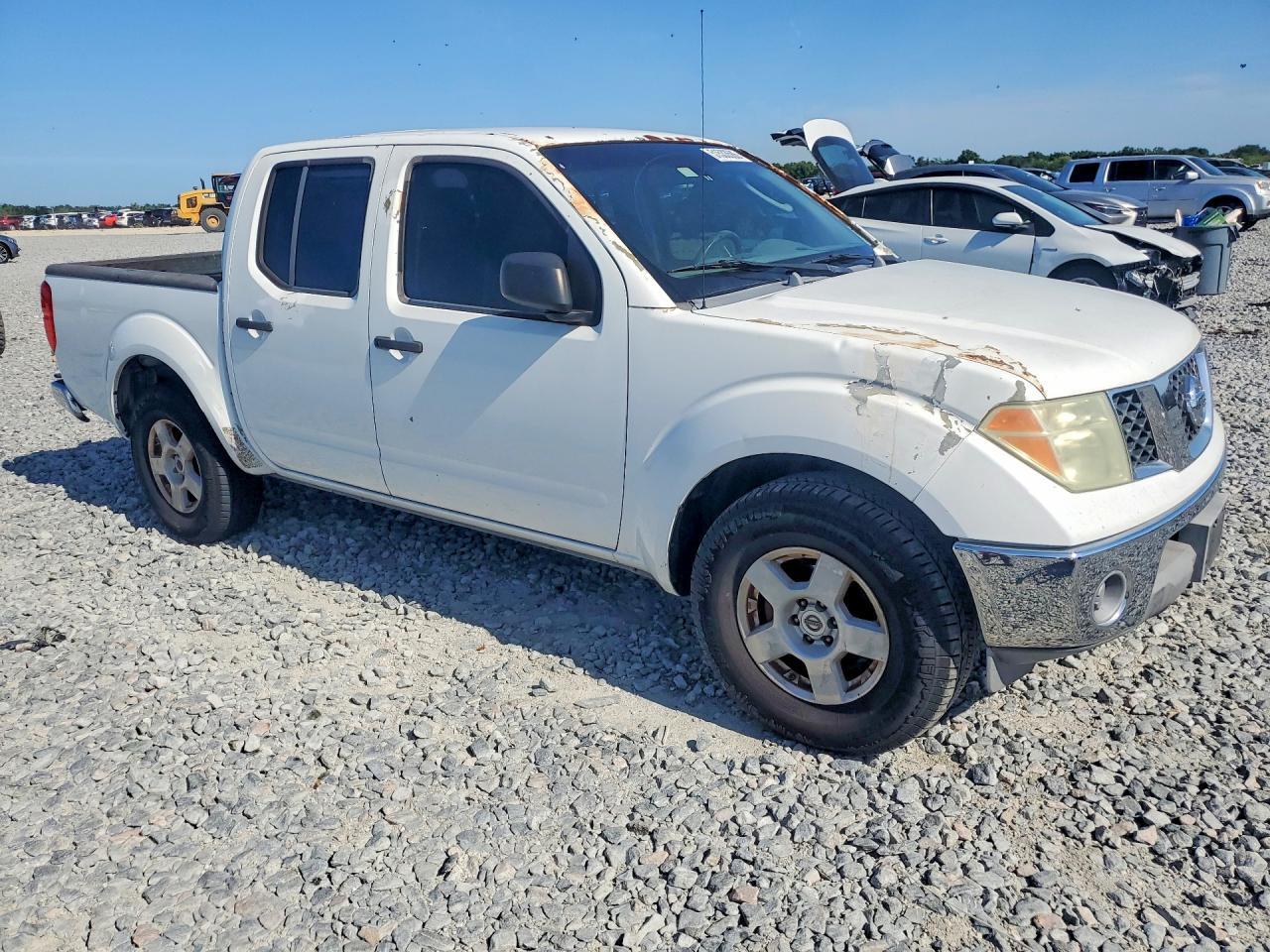 2005 Nissan Frontier SE