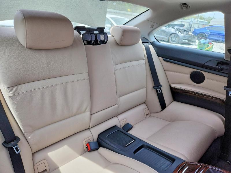 2011 BMW 328 i