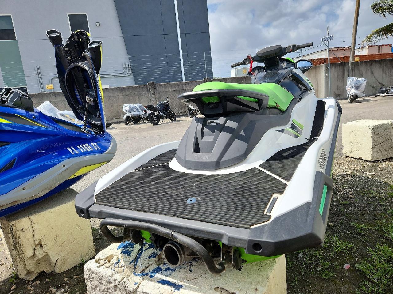 2022 YAM Jetski