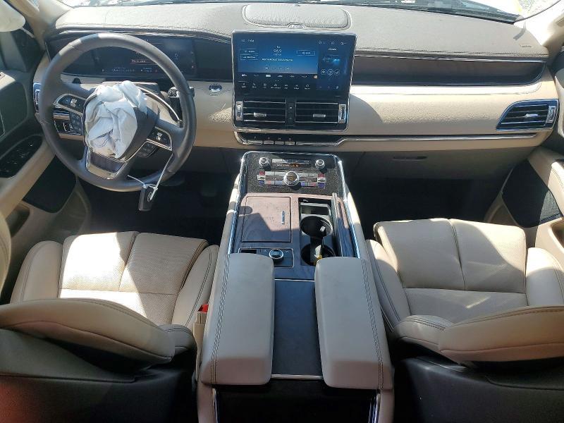 2024 Lincoln Navigator